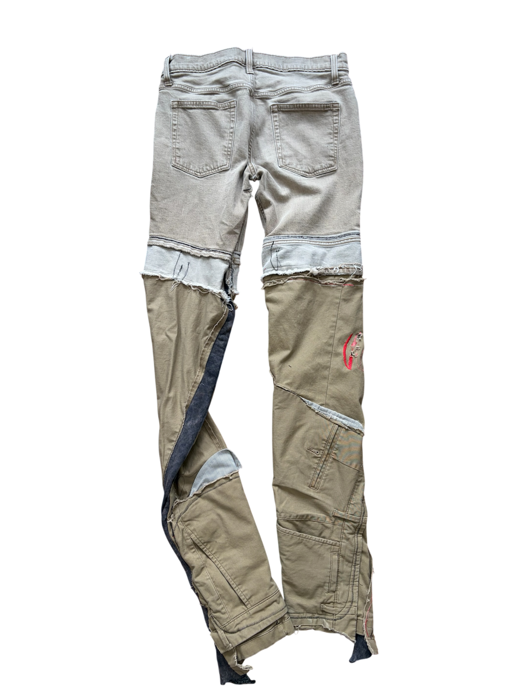 Sz 32 Stacked