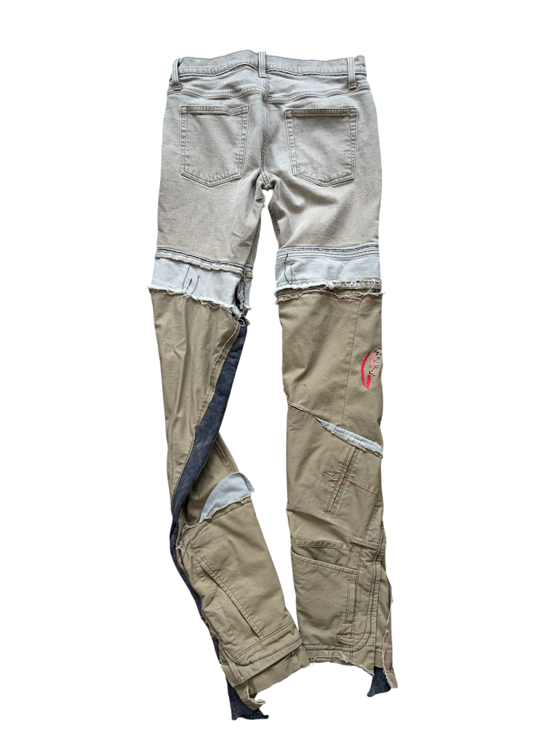Sz 32 Stacked